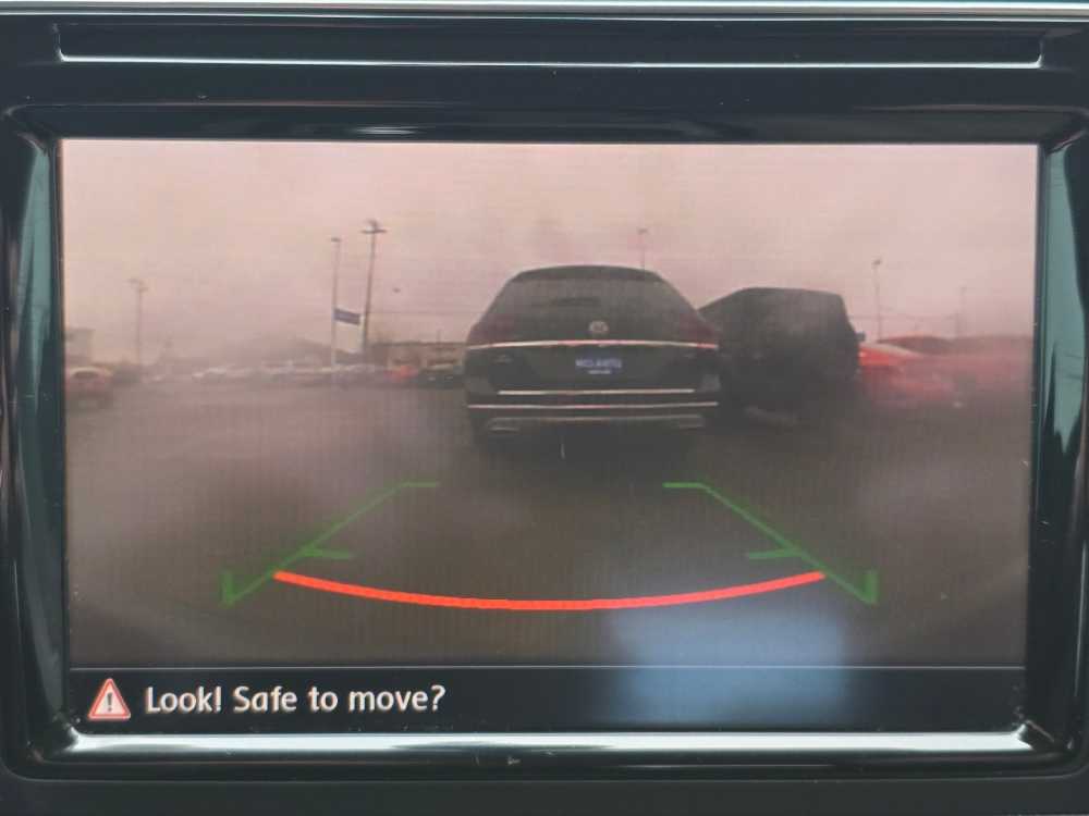 Thumbnail: 2016 Volkswagen Beetle - 19