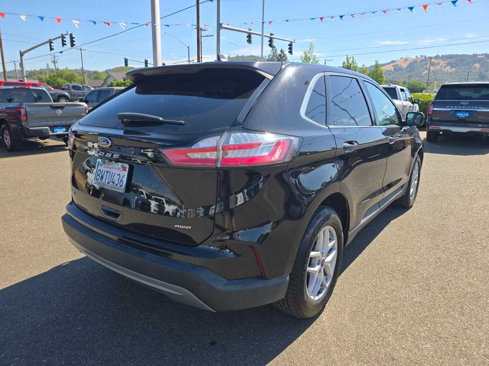 Thumbnail: 2021 Ford Edge - 10