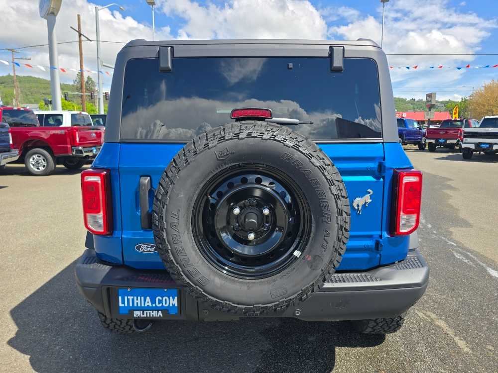 Thumbnail: 2026 Ford Bronco - 4