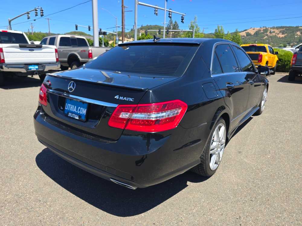Thumbnail: 2010 Mercedes-Benz E-Class - 5