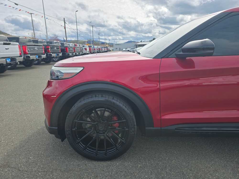 Thumbnail: 2020 Ford Explorer - 19