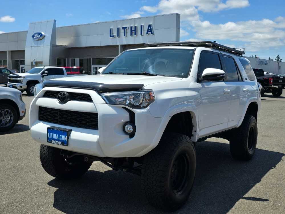 2019 Toyota 4Runner SR5 -
                  Roseburg, OR