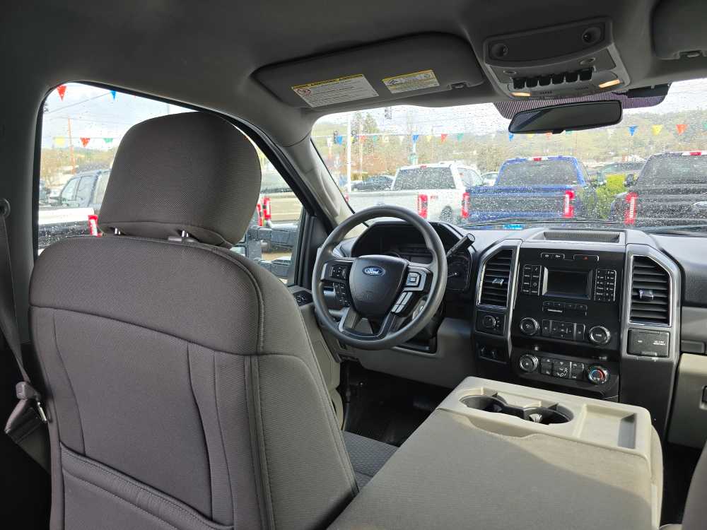 Thumbnail: 2019 Ford F-450 - 11