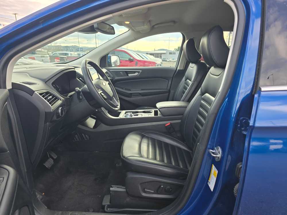 Thumbnail: 2024 Ford Edge - 9