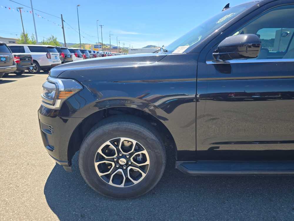 Thumbnail: 2024 Ford Expedition MAX - 6
