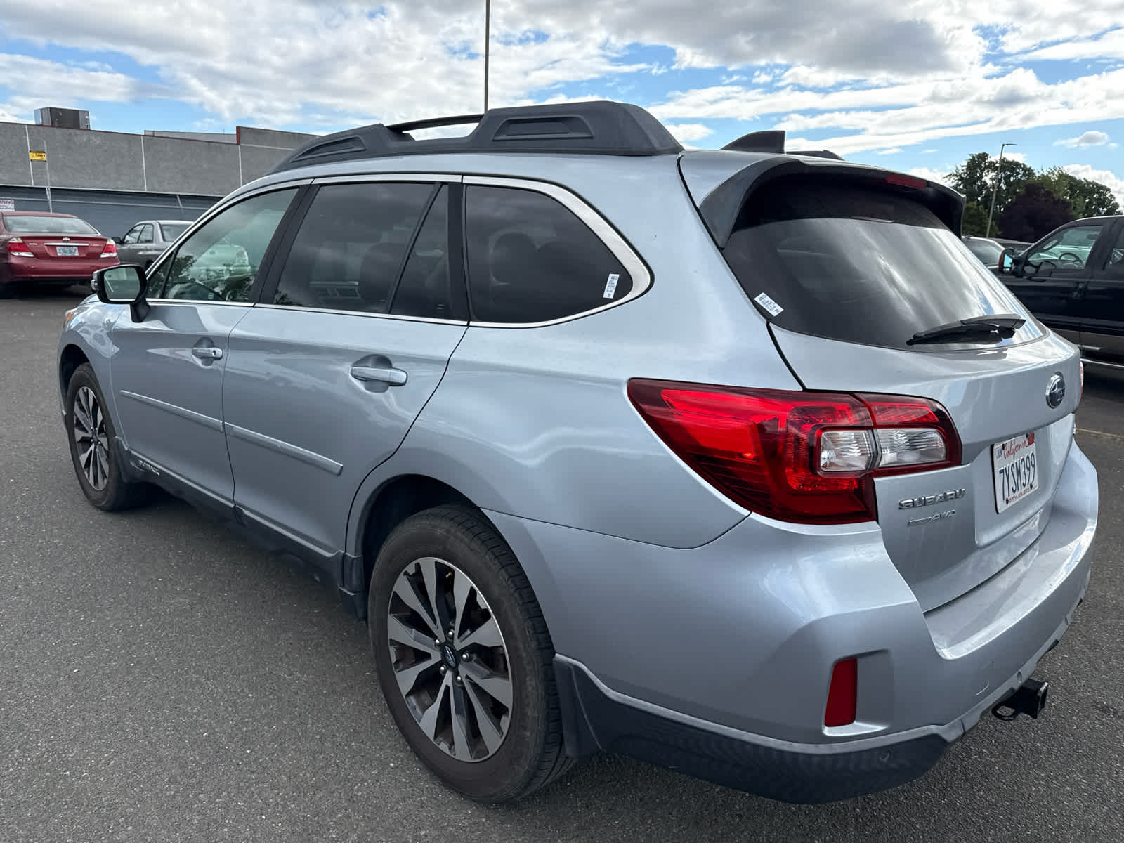 Thumbnail: 2017 Subaru Outback - 3