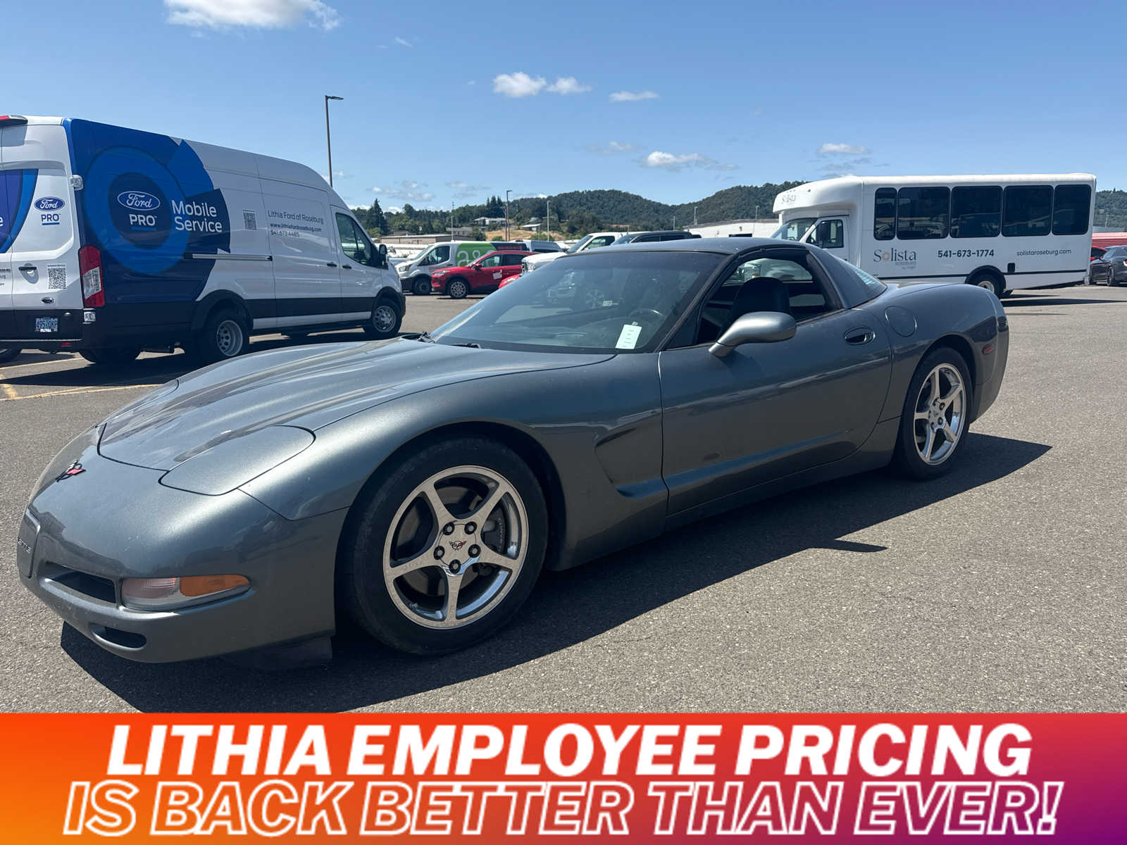 2004 Chevrolet Corvette Base -
                  Roseburg, OR