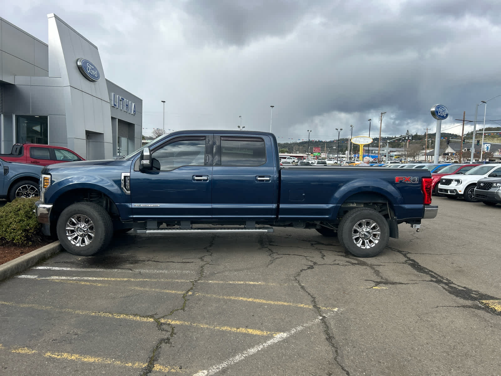 Thumbnail: 2019 Ford F-350 - 2