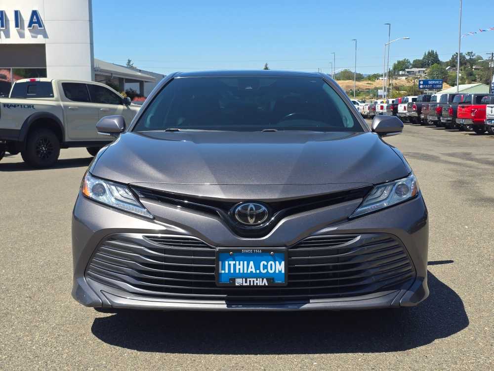 Thumbnail: 2019 Toyota Camry - 8