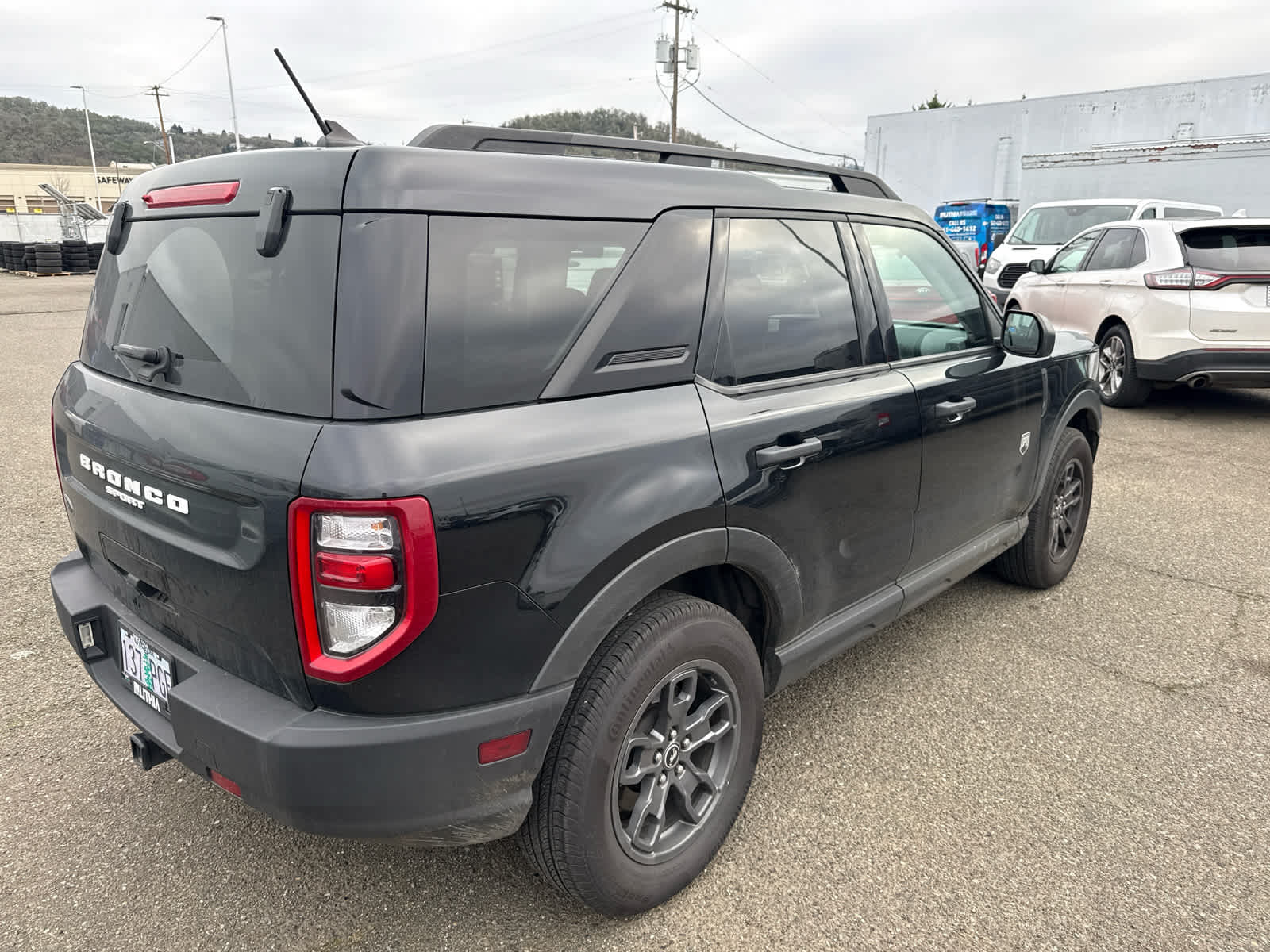 Thumbnail: 2022 Ford Bronco Sport - 4