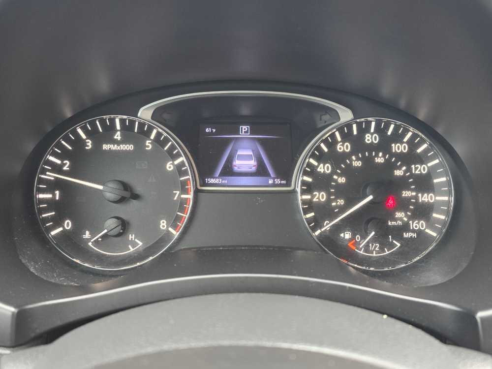 Thumbnail: 2017 Nissan Altima - 20