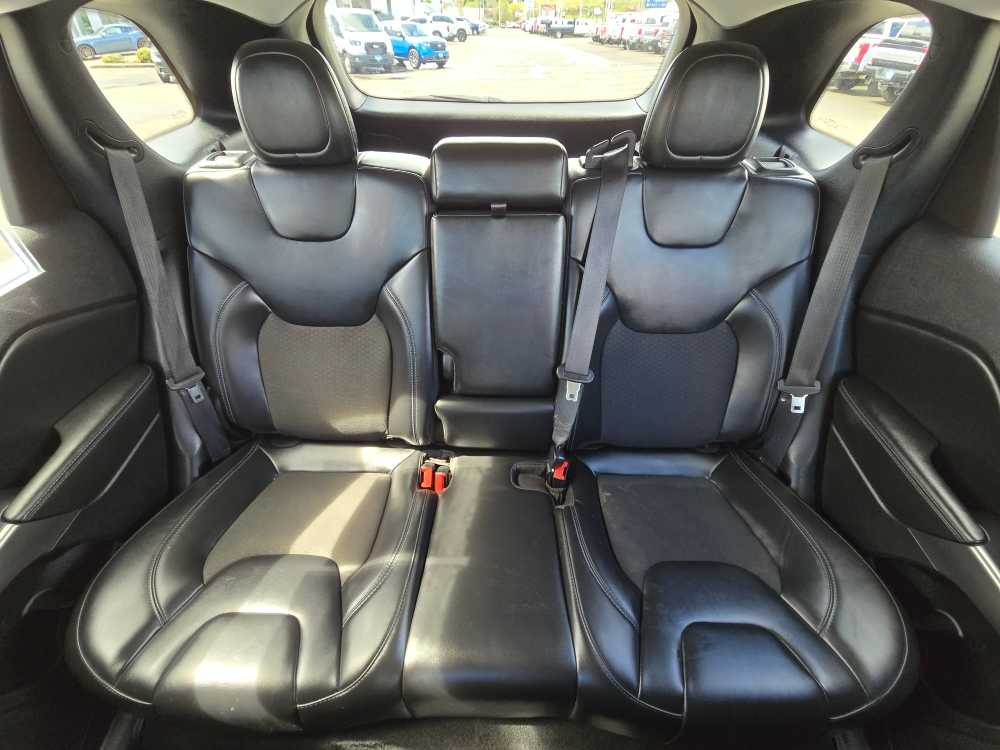 Thumbnail: 2020 Jeep Cherokee - 17