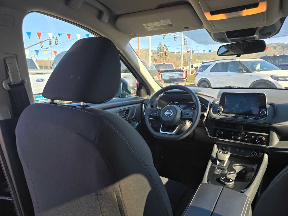 Thumbnail: 2024 Nissan Rogue - 10