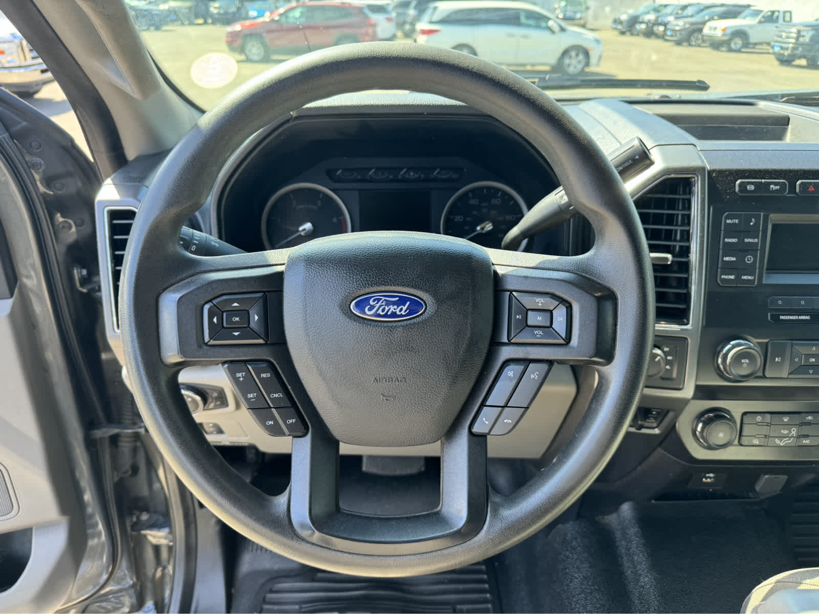 Thumbnail: 2019 Ford F-350 - 12