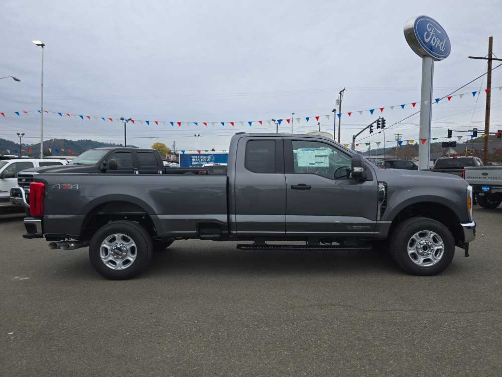 Thumbnail: 2026 Ford F-250 - 6