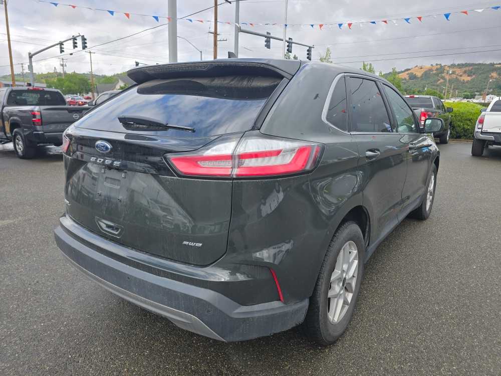 Thumbnail: 2024 Ford Edge - 17