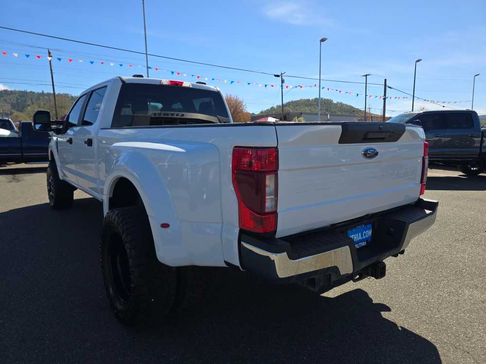 Thumbnail: 2020 Ford F-350 - 3