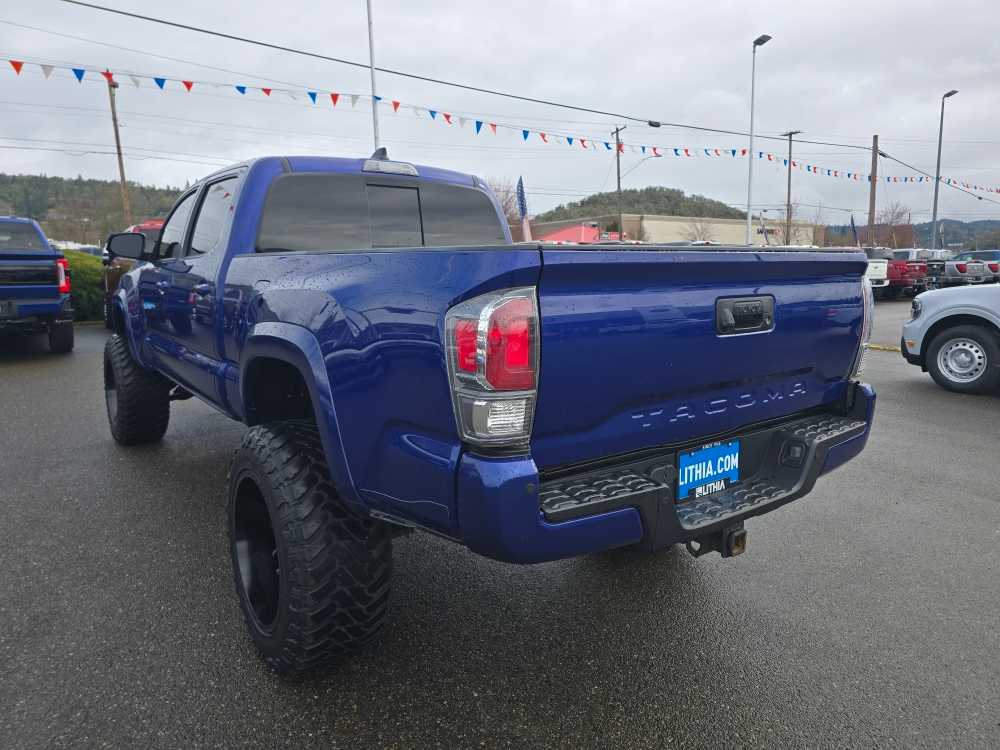 Thumbnail: 2023 Toyota Tacoma - 3