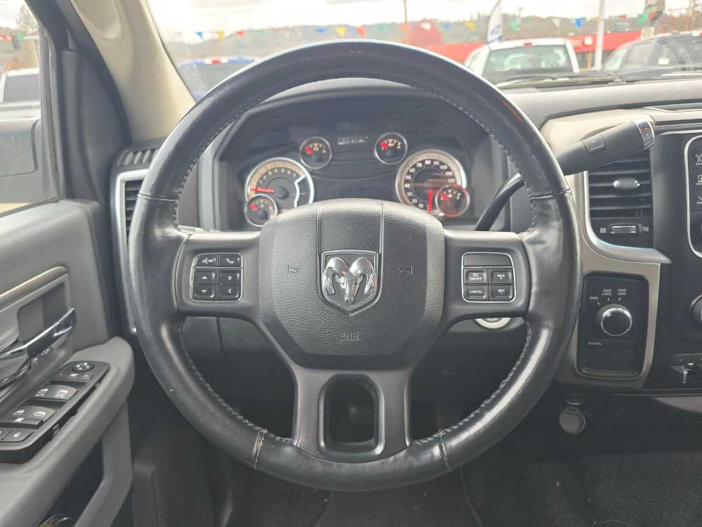 Thumbnail: 2015 RAM 3500 - 12