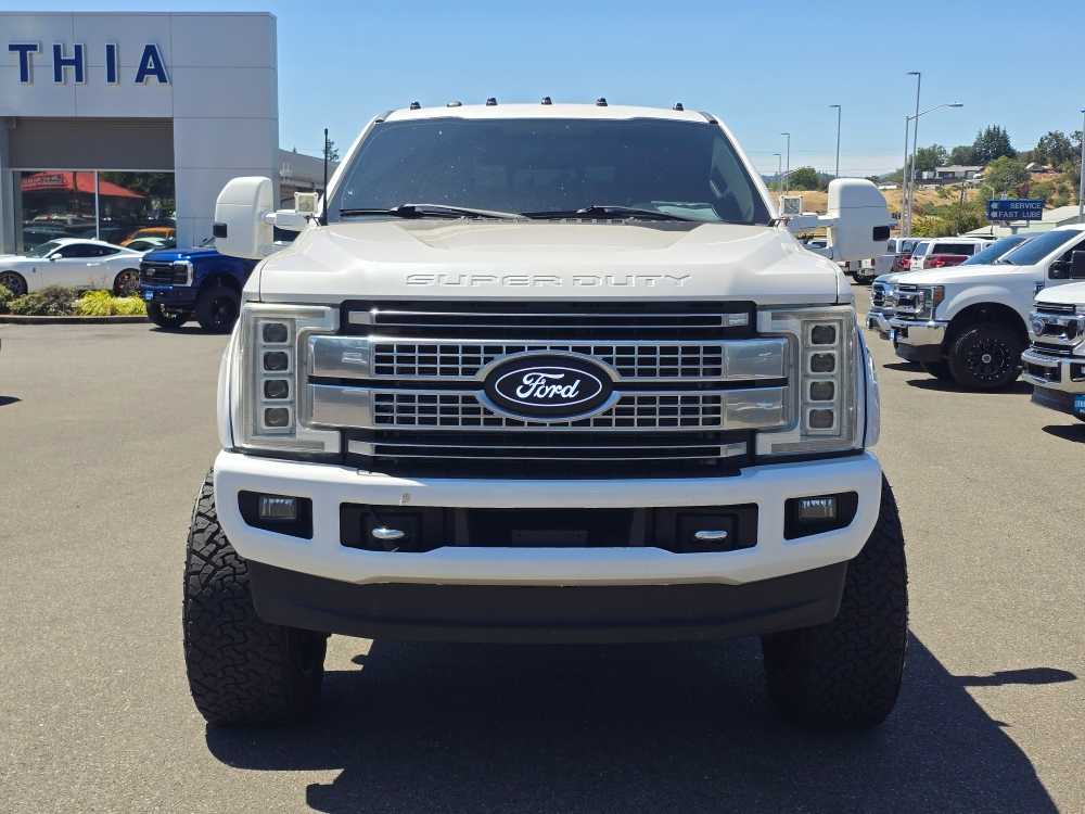Thumbnail: 2017 Ford F-350 - 12