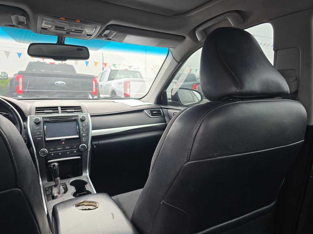 Thumbnail: 2017 Toyota Camry - 14