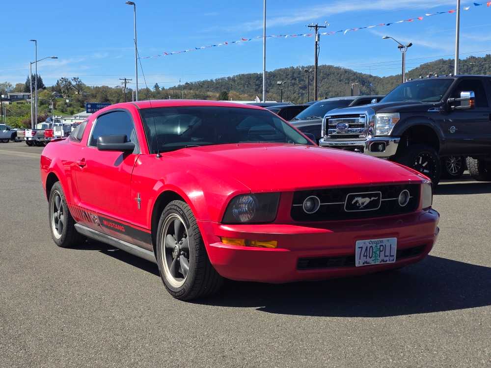 Thumbnail: 2008 Ford Mustang - 4