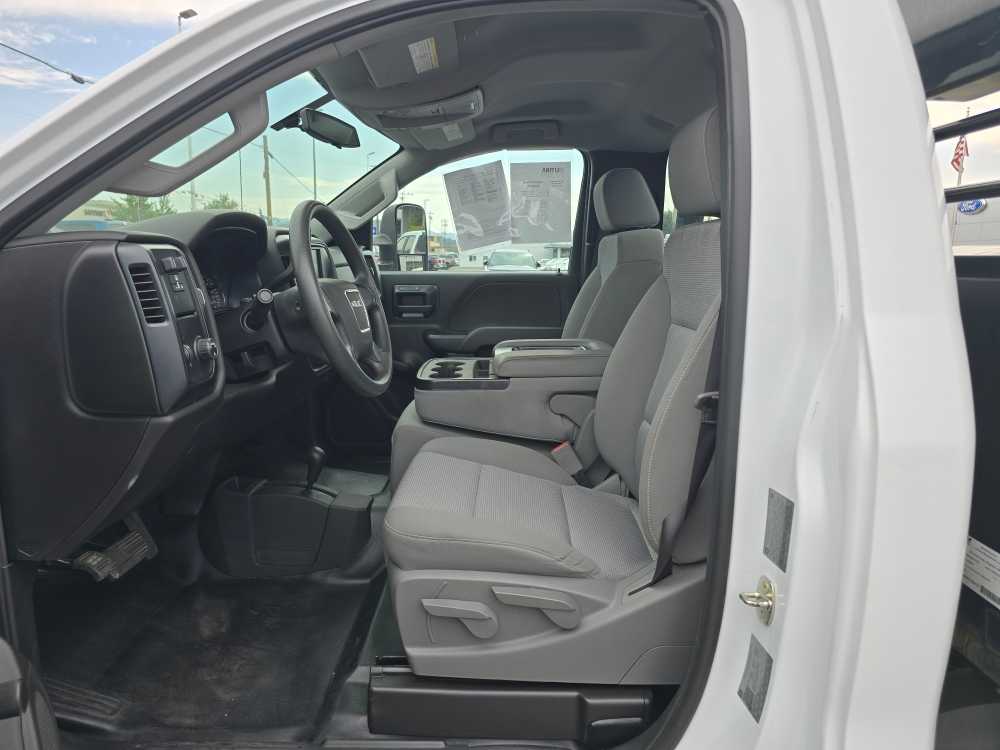 Thumbnail: 2019 GMC Sierra 3500 - 10