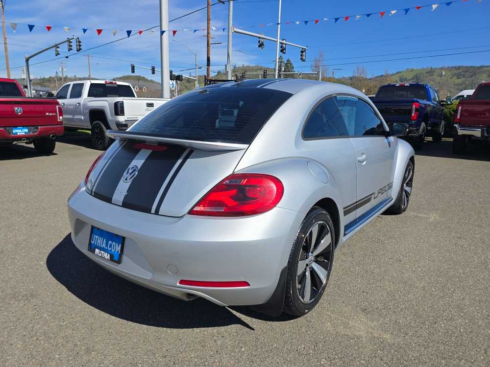Thumbnail: 2013 Volkswagen Beetle - 5