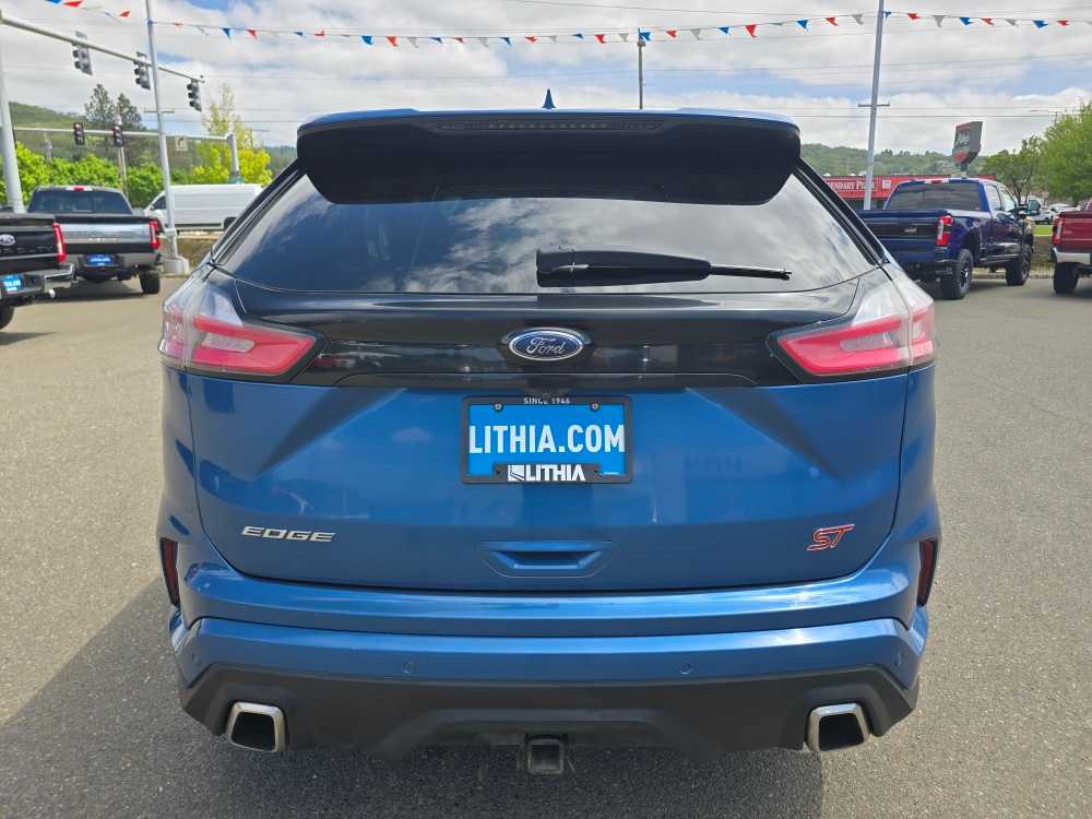Thumbnail: 2019 Ford Edge - 4