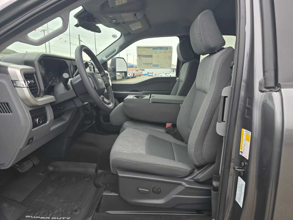 Thumbnail: 2026 Ford F-250 - 9