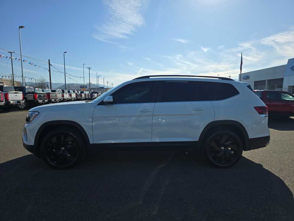 Thumbnail: 2024 Volkswagen Atlas - 2