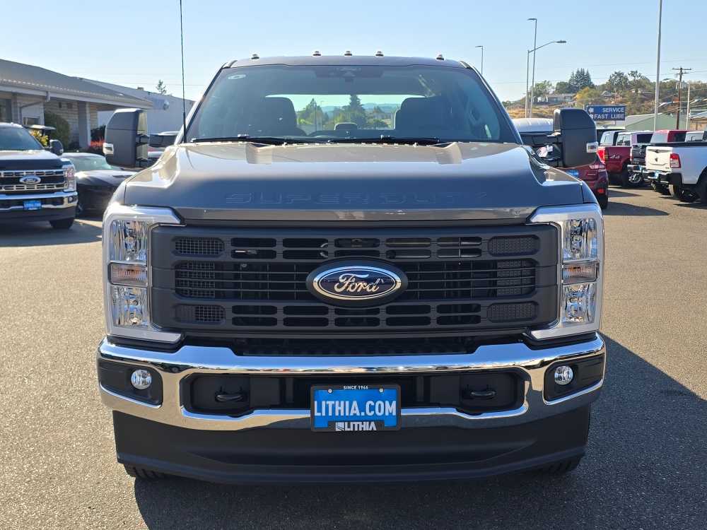 Thumbnail: 2026 Ford F-250 - 8