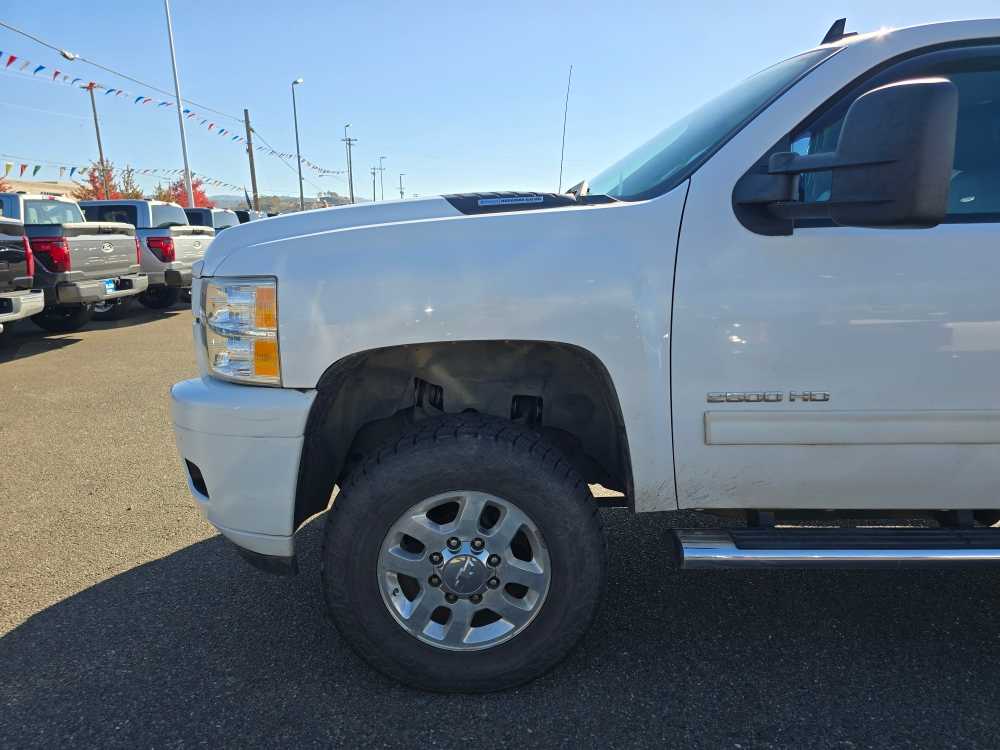 Thumbnail: 2013 Chevrolet Silverado 2500 - 18