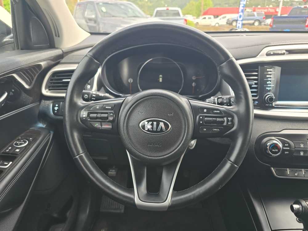 Thumbnail: 2018 Kia Sorento - 11