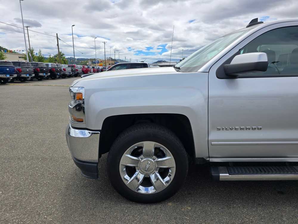 Thumbnail: 2018 Chevrolet Silverado 1500 - 6
