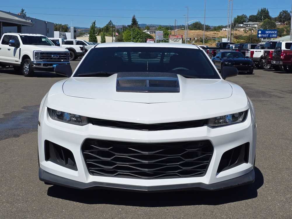 Thumbnail: 2015 Chevrolet Camaro - 12