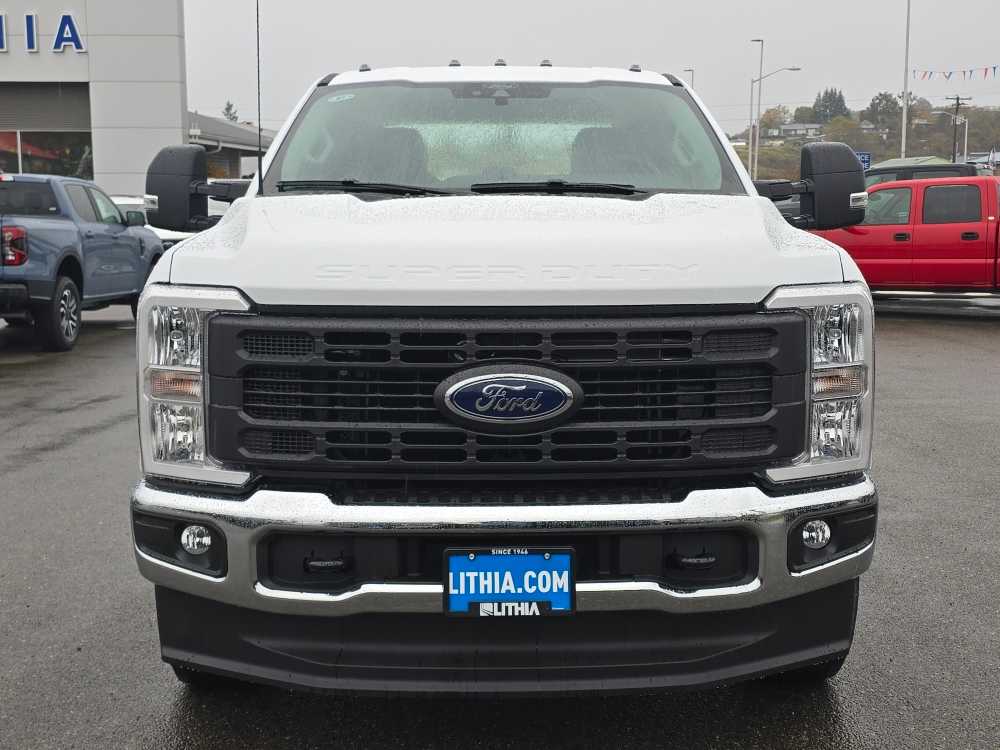 Thumbnail: 2026 Ford F-350 - 8