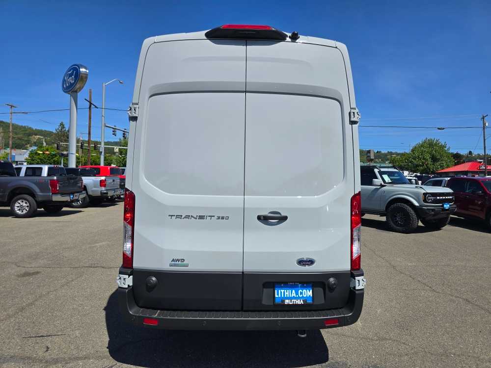 Thumbnail: 2025 Ford Transit Series - 4