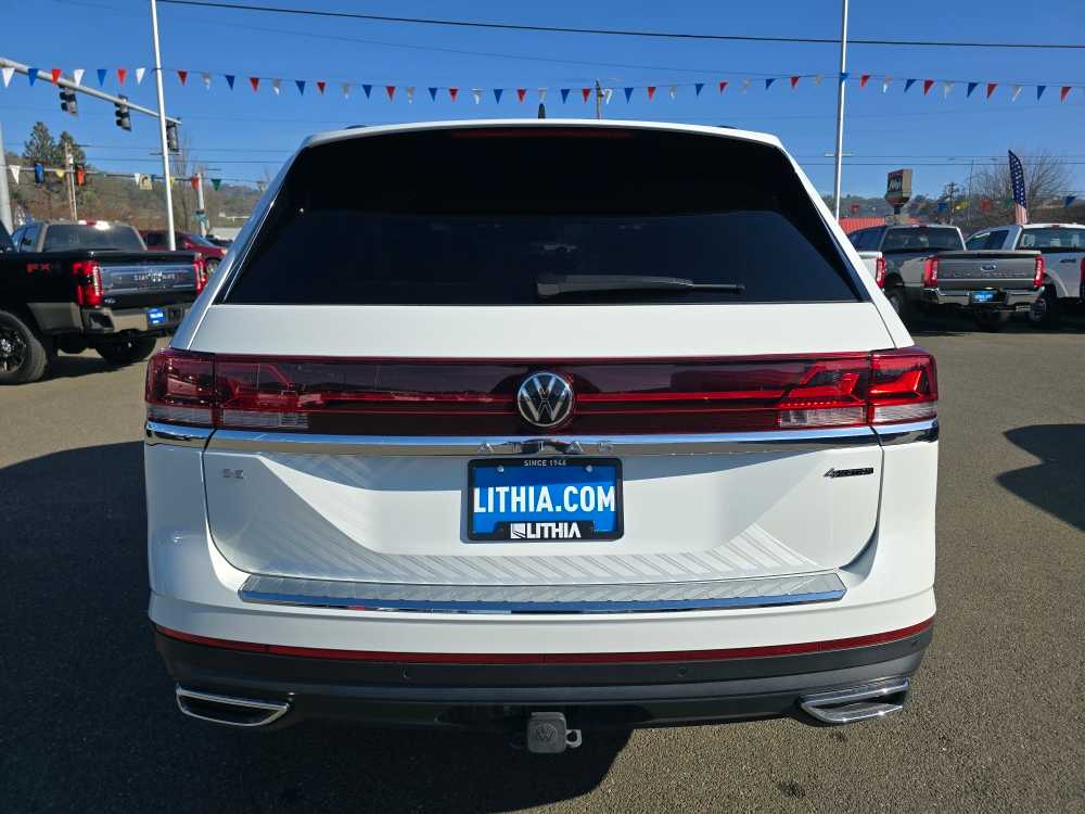 Thumbnail: 2024 Volkswagen Atlas - 4