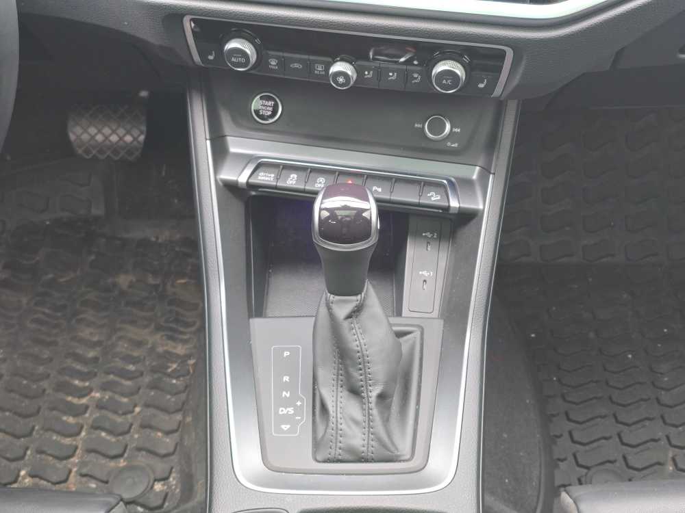 Thumbnail: 2022 Audi Q3 - 13