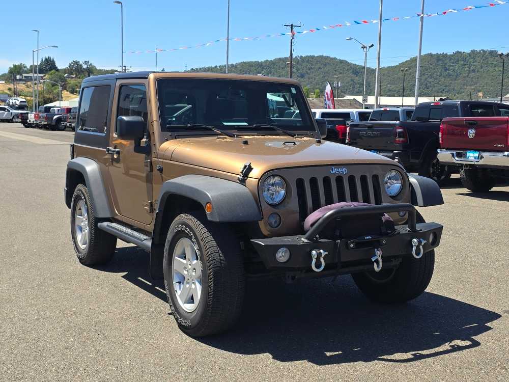 Thumbnail: 2015 Jeep Wrangler - 18