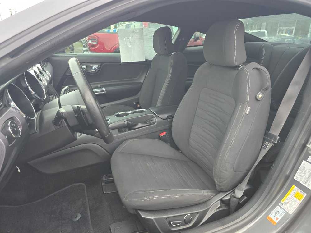 Thumbnail: 2017 Ford Mustang - 14