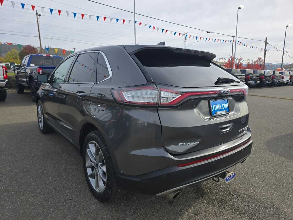 Thumbnail: 2018 Ford Edge - 3