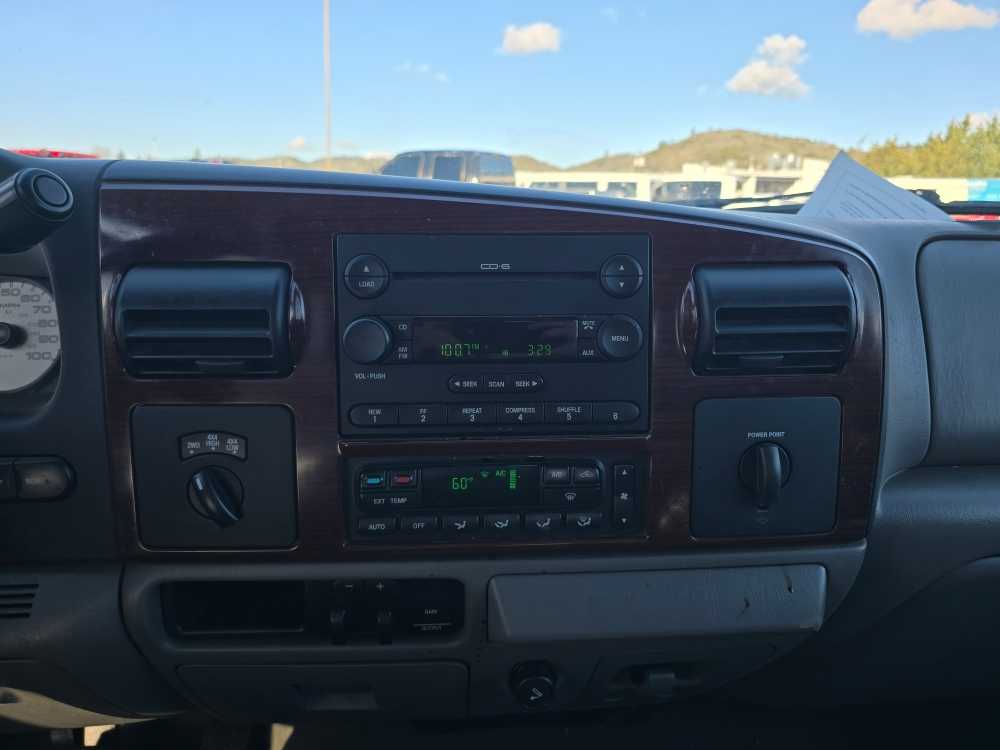 Thumbnail: 2005 Ford F-250 - 13