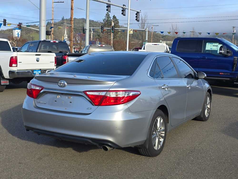 Thumbnail: 2015 Toyota Camry - 5