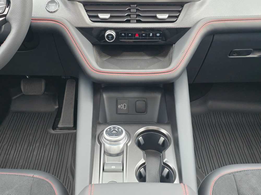 Thumbnail: 2026 Ford Explorer - 13