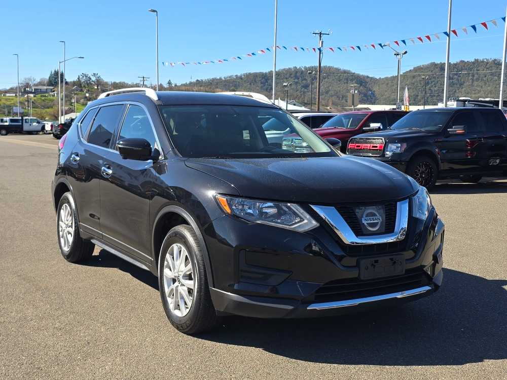 Thumbnail: 2017 Nissan Rogue - 7