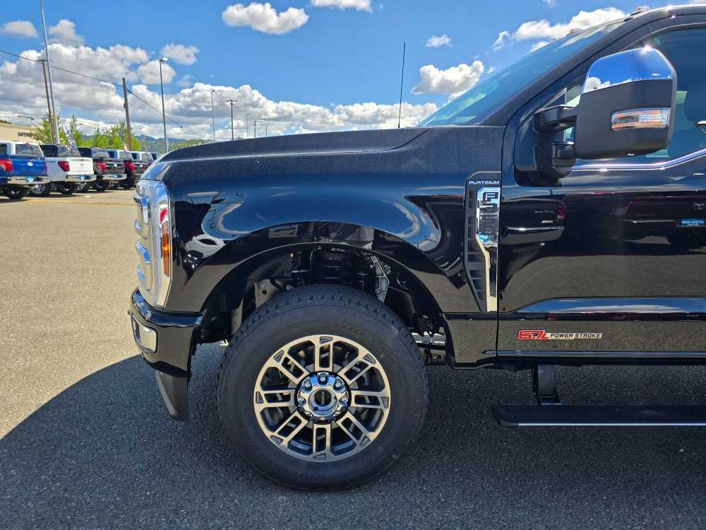 Thumbnail: 2025 Ford F-350 - 18