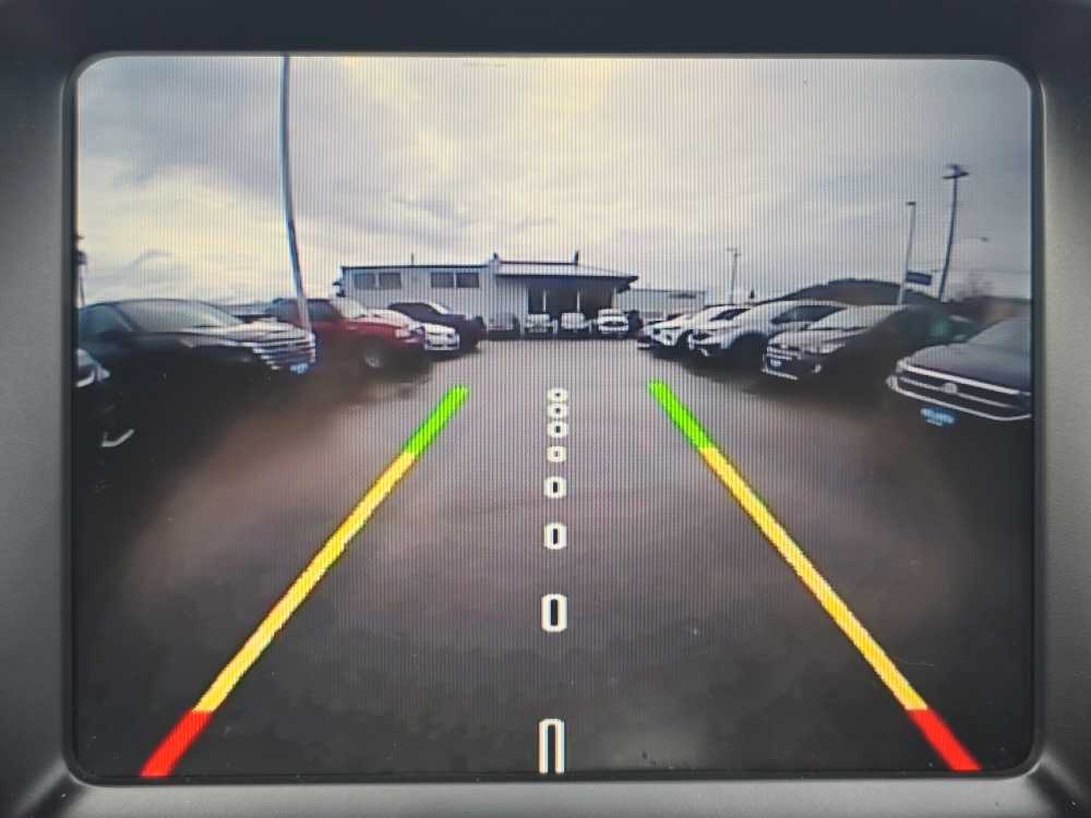 Thumbnail: 2018 Jeep Cherokee - 19