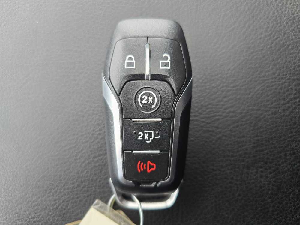 Thumbnail: 2017 Ford F-150 - 22